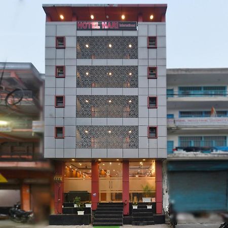 Hotel Hari International - Noida Sector 11 Buitenkant foto
